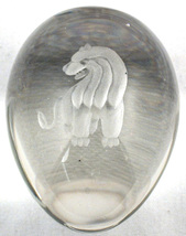Ekenas Sweden Crystal Glass Etched Lion Paperweight Oval Egg Shape Zodia... - $18.00