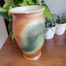 Signed Studio Pottery Vase, Linda Dalton Pottery, Handmade Ceramic Vase image 5