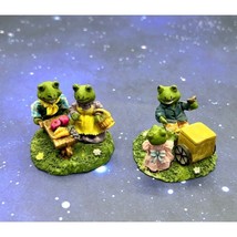 Lot of 2 Vintage Frog Figurines Couple Child Ice Cream Summer Vegtables - £11.18 GBP