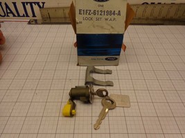 FORD NOS E1FZ-6121984-A Door Lock Cylinder and Key Many Mustang Cougar 8... - £17.48 GBP