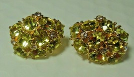 Vintage Signed &quot;W&quot;  Gold-tone Faceted Prong Light Green Crystal Clip-on ... - £35.04 GBP