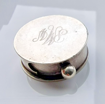 ANTIQUE 925 STERLING SILVER   LEONORE  DOSKOW  ENGRAVED PILL BOX 25g - €126,28 EUR