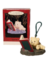 Hallmark Keepsake Ornament Across The Miles 1993 Bear Reading w/box - £4.95 GBP