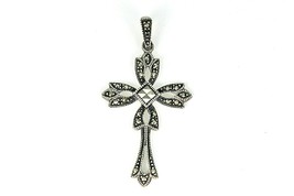 Marcasite Cross Pendant REAL SOLID .925 STERLING SILVER 3.6 g - $932.78 MXN