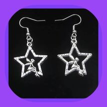 Absolutely Adorable Tinker Bell “Wish Upon A Star” EarringsDreams Do Com... - $5.00