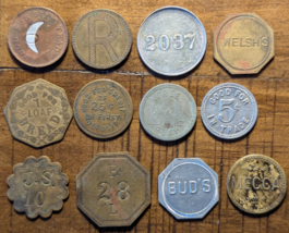 Maverick Trade Token Lot of 12 Bakery 1 Loaf Bread, Mecca, Welsh&#39;s, Init... - $273.69 MXN