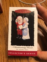 Hallmark Collector ‘s Series A Handwarming Present Mr. &amp; Mrs. Claus Ship... - $21.02