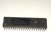 P8242 - Intel Peripheral Interface (Phoenix keyboard Controller ) (DIP-40) - £2.53 GBP
