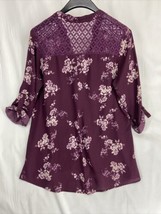 Jolt Floral Top Womens Size L Wine Color Crochet Lace Trim 3/4 Length Sl... - £8.92 GBP