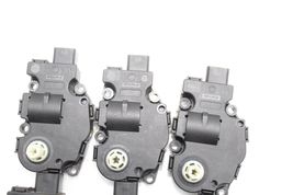 07-13 MERCEDES-BENZ W221 S550 S600 HVAC AIR VENT FLAP ACTUATORS SET OF 9 E4571 image 5