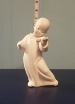 Lladro Angel Asian Boy Playing Violin Hand Made In Spain - $15.43