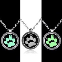 Dog / Cat Lovers Necklace. Creative Cute Pet Luminous Claw Pendant Neckl... - £16.21 GBP