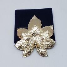 Vintage Unsigned Triple Leaf Gold Tone Pin Brooch - £13.33 GBP