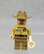 LEGO CHIEF JIM HOPPER MINIFIGURE STRANGER THINGS  #75810 THE UPSIDE DOWN - $26.99