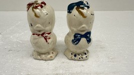 American Bisque Chicks Salt &amp; Pepper Shakers Ducks Painted Vintage - $10.84