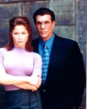 Profiler Jamie Luner Robert Davi 8x10 glossy photo F3825 - $7.83