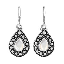 Casual Chic Dots White SeaShell Teardrop Sterling Silver Dangle Earrings - £15.76 GBP