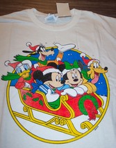 Walt Disney Christmas Mickey Mouse Donald Duck Goofy Pluto T-Shirt Small New - £15.57 GBP
