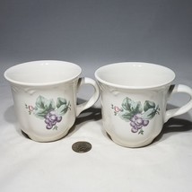Set of 2 Pfaltzgraff Grapevine Flat Cups Mugs Coffee Tea Stoneware Purple Grapes - £7.92 GBP