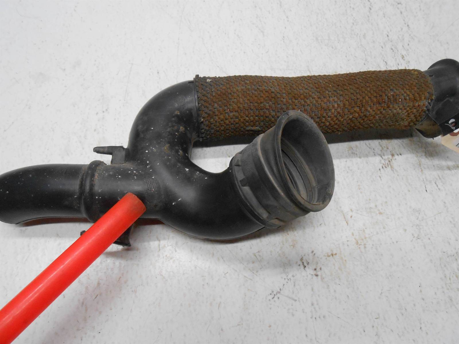 2004-2008 Chevrolet Aveo Air Intake Resonator Hose 96536747 - $22.49