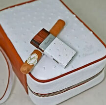 Brizard White Ostrich Havana Traveler  Made in USA NIB image 2