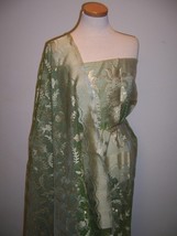 Magnificent Understated Soft Light Apple Green Sari Muted Gold Paisley Palla - £191.17 GBP