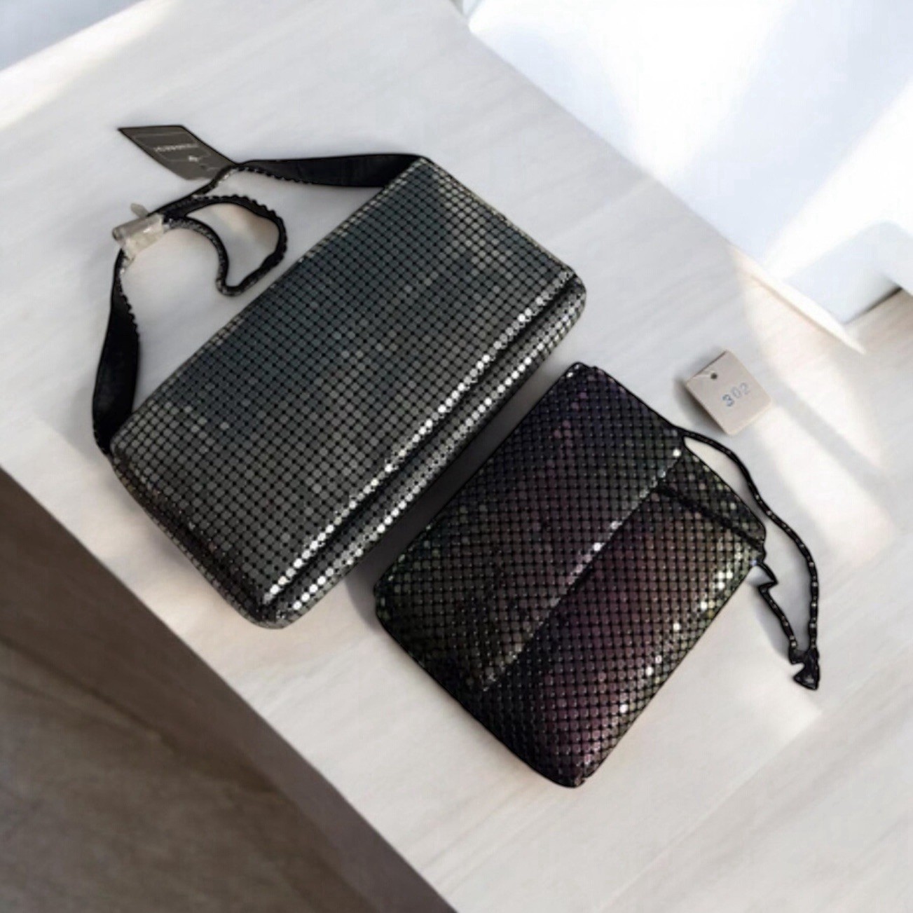 Lot Of 2 Women&#39;s metal mesh evening clutch purse for Party Prom Wedding ... - $24.74