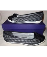 Stuart Weitzman Women&#39;s Chelsea Sneaker,black  Nappa - sz 39 US SZ 8.5 new - $79.74