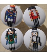 Ceramic Cabinet Knob 4 Nutcrackers Nutcracker Nut cracker Misc - $333.32 MXN