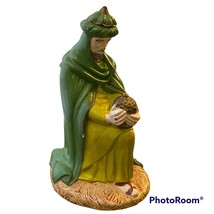 Holland Mold Ceramic Wise Man Kneeling One Knee Nativity Hand Painted 1965 - £15.84 GBP