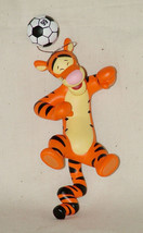 1999 Winnie the Pooh &quot;Tigger Plays Soccer&quot; Hallmark Ornament - £8.62 GBP