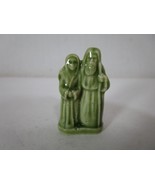 Wade Ceramic Red Rose Tea Nativity Mary &amp; Joseph Figure Promo - £7.90 GBP