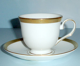 Lenox LANDMARK GOLD Tea Cup &amp; Saucer Made in USA Classics Collection New - £22.86 GBP