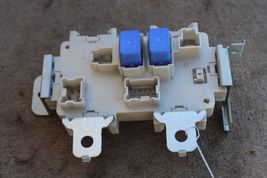 2005-2007 INFINITI G35  LEFT FRONT INTERIOR FUSE BOX JUNCTION RELAY K6231 image 2