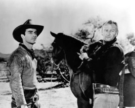 Red River 1948 John Wayne saddles horse with Montgomery Clift poster 4x6 photo - £4.68 GBP