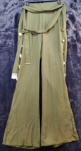 Venus Capri Pants Womens Size 8 Green Polyester Flat Front Straight Leg Back Zip - £15.99 GBP