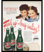 1945 7-Up Fresh Up Keep Smiling Vintage Print Ad - £11.17 GBP