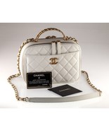 Chanel Quilted White Caviar Pick Me Up Vanity Case Gorgeous Condition! - $4,455.00