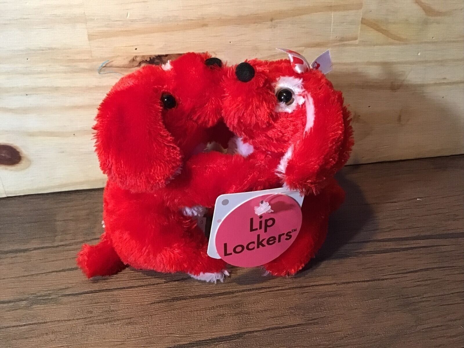 Dan Dee Lip Lockers Magnetic Kissing Dogs Stuffed Animal New w/Tags - $9.20