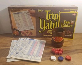 TRIPLE YAHTZEE 1972 GAME 928 E.S. Lowe Vintage Complete  - $9.89