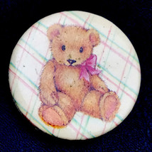 Teddy Bear Button Hallmark pinback - £7.90 GBP