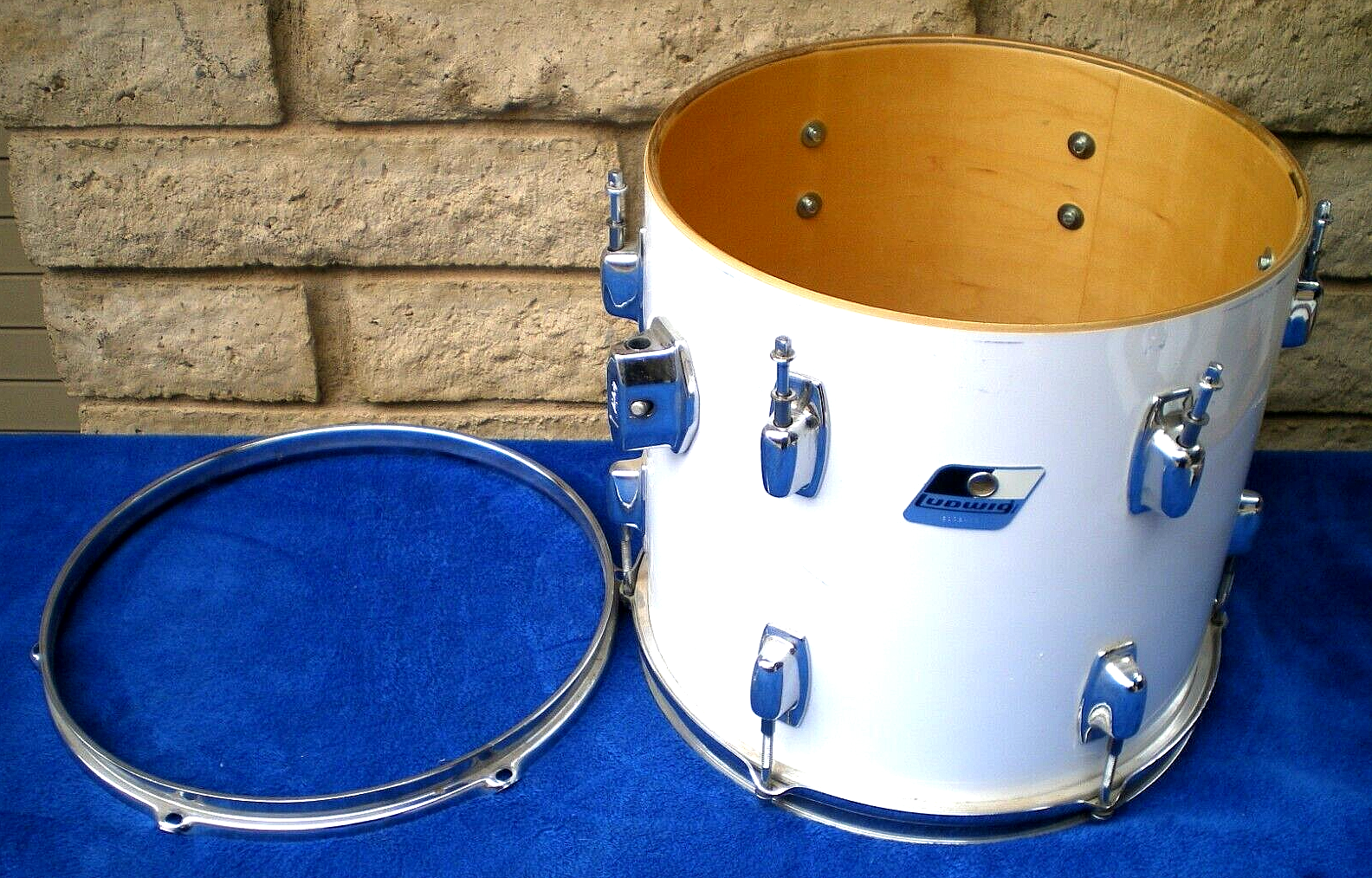 LUDWIG ROCKERS Vtg USA White 12" x 11" Maple 4-Ply MOUNTED TOM For Your Drum Set - $215.99