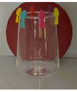 Fun Bird Silicone Drink Charms - Wine Glass Markers Set of 6 - $8.08 CAD