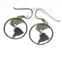 Wild Byrde WB Earth Americas Continent Silver Round Dangle Pierced Earrings - £12.60 GBP