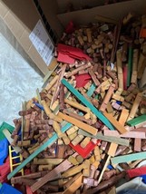 1,150 piece Huge Lot Vtg/current Lincoln Logs Timber parts roofs Toy tho... - $197.95