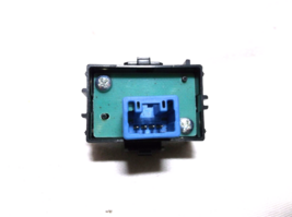 11-12-13-14-15 LEXUS CT200H  /  FRONT PASSENGER DOOR LOCK/SWITCH/OEM image 3