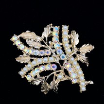 FLORAL SPRAY gold-tone vintage pin - AB rhinestones &amp; faux pearls 2.25&quot; brooch - £15.93 GBP