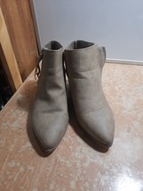 ladies short brown leather boots size 10 Kentanya WW Justfab - $14.24