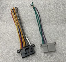 Wiring harness replacement stereo plugs. Most 1988+ Chevy factory original radio - £11.79 GBP