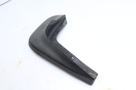08-16 VOLVO XC70 REAR RIGHT PASSENGER SIDE MUD FLAP Q4403 image 2